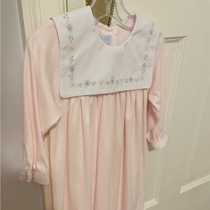 Auraluz Knit Dress with Embroidered Flowers